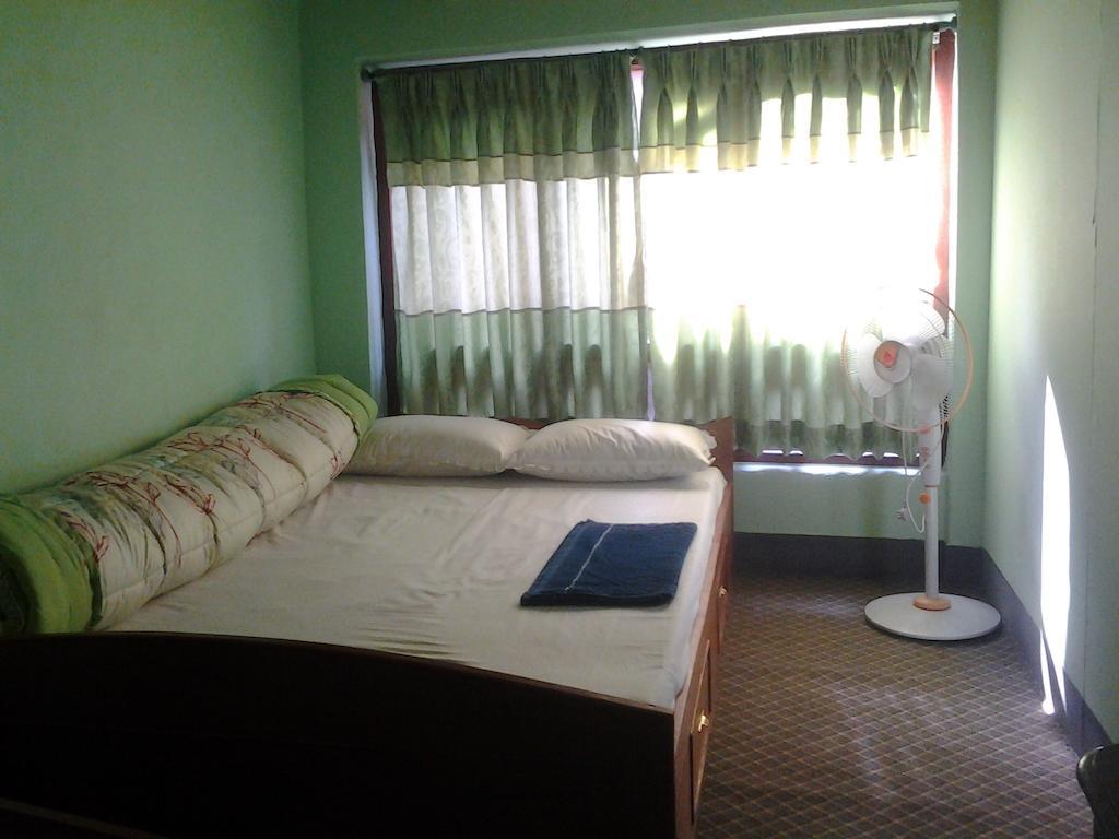 Ajima Guest House Bhatgoan Rum bild